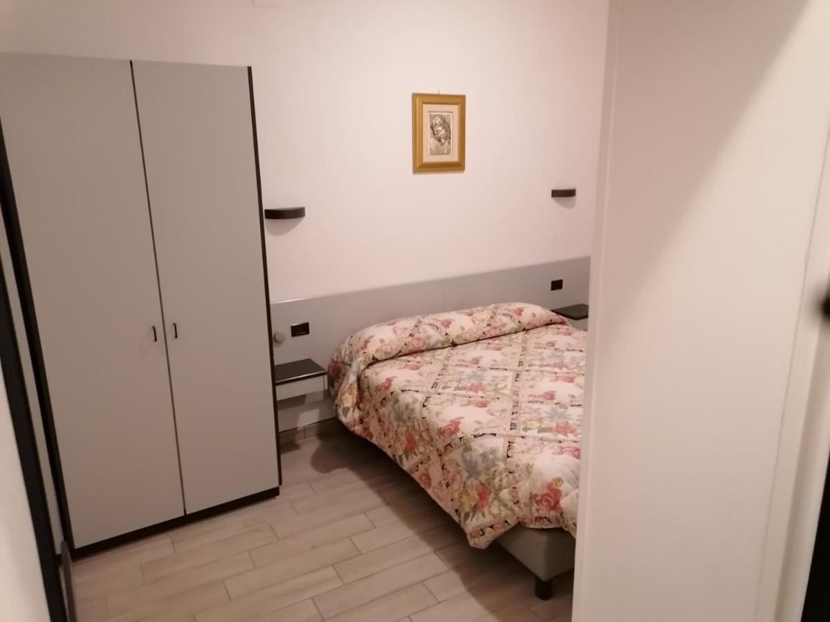 Hotel Centrale 카시아 외부 사진
