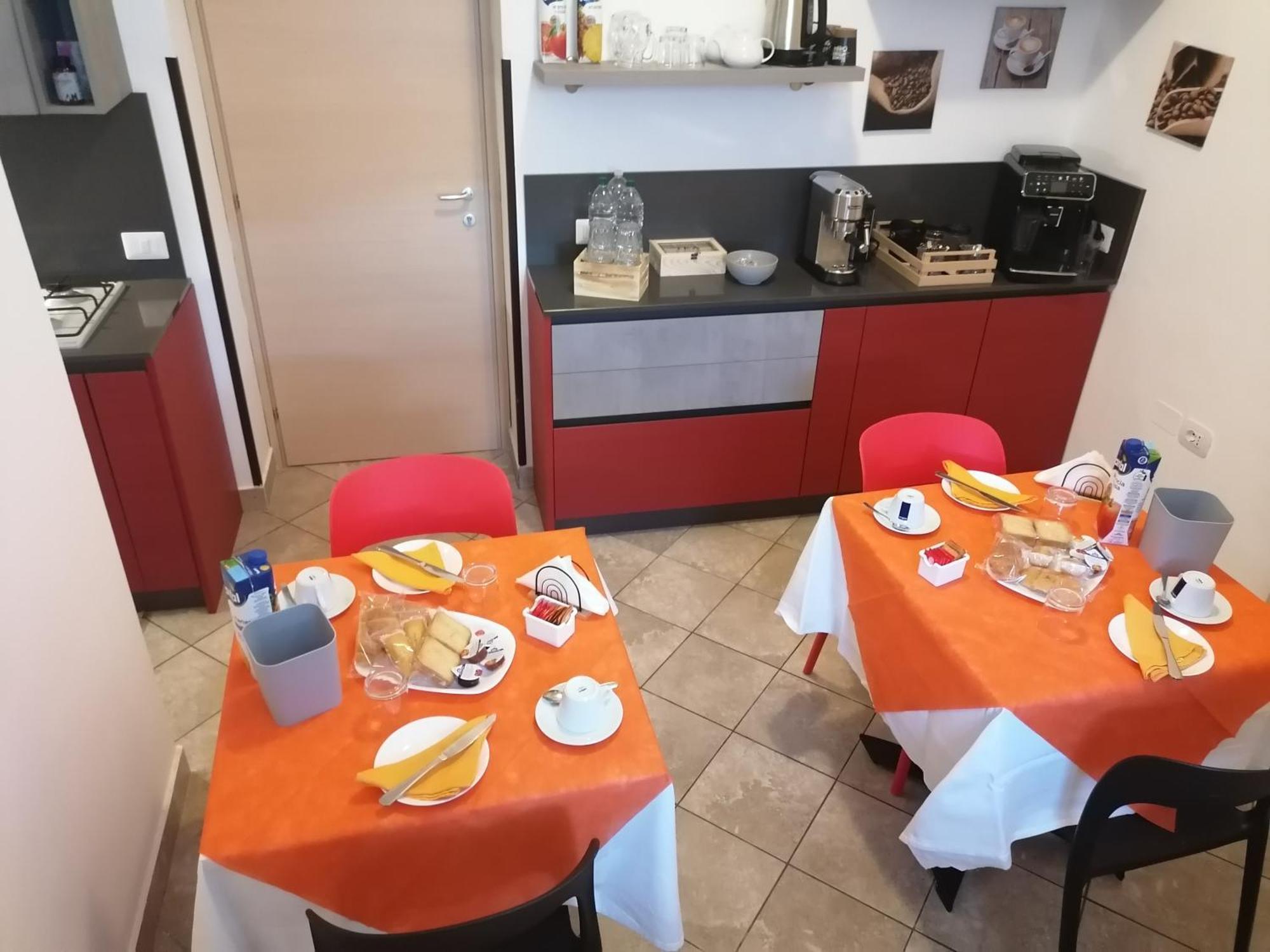 Hotel Centrale 카시아 외부 사진